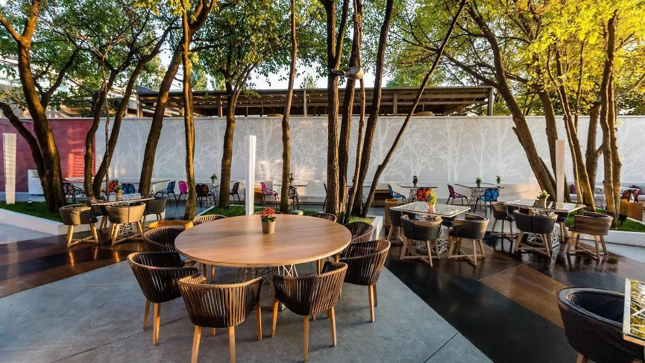 Best Life In Bucharest, Herastrau Park ! Apartment